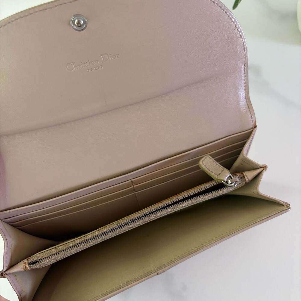 Christian Dior Vintage Trotter Romantique Bow Long Continental Wallet - Picture 5 of 13